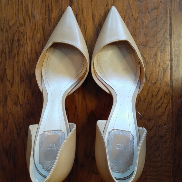 GORGEOUS Preowned CHRISTIAN DIOR Ja's EUR 41 US 10.5 Nude Slingback Heels. - Picture 2 of 7